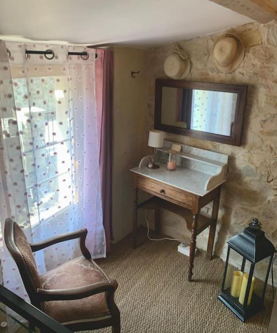 Maisonnette Atypique Cadarache-Iter Saint-Paul-les-Durance Εξωτερικό φωτογραφία